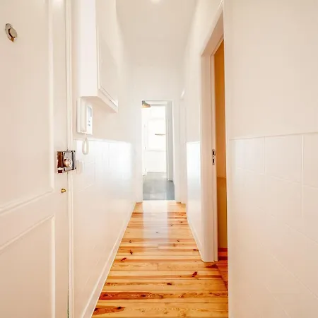 Guestready - Captain's 1e Near Alfama Apartament